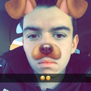 Meet your Posher, Victor